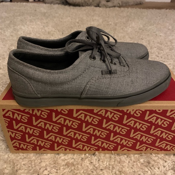 Vans - Picture 4 of 5